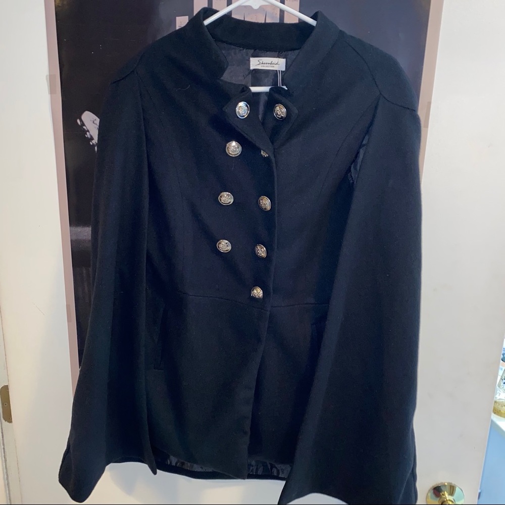 Skoonheid Collection Black Button Accent Cape